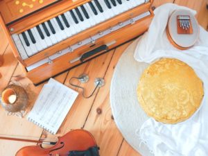 Singkreis: Mantras & Herzenslieder | Mi, 20.11.24, 15.30-17.30 Uhr